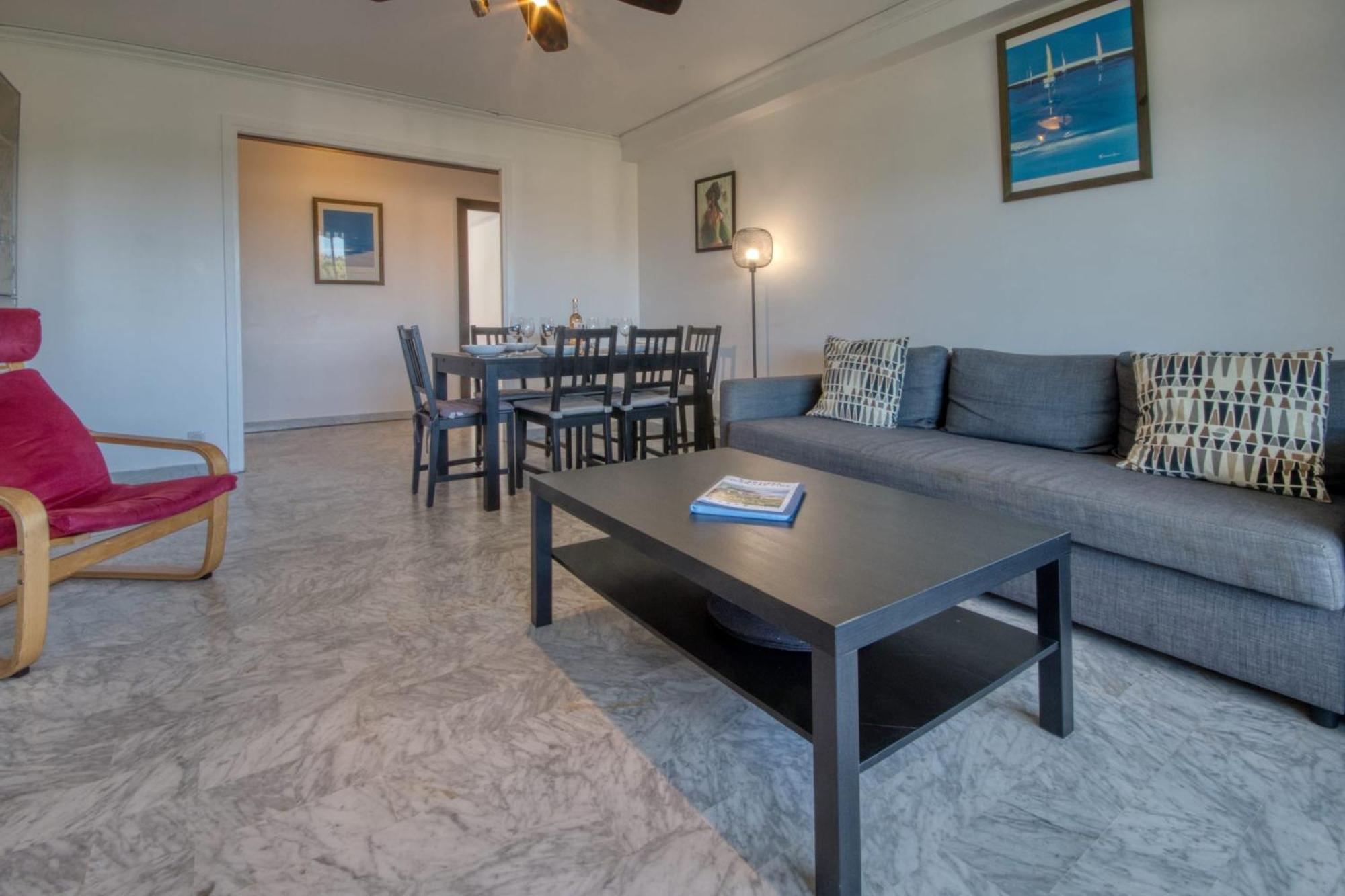 La Roseraie For 6 By Sunset Riviera Holidays Apartment